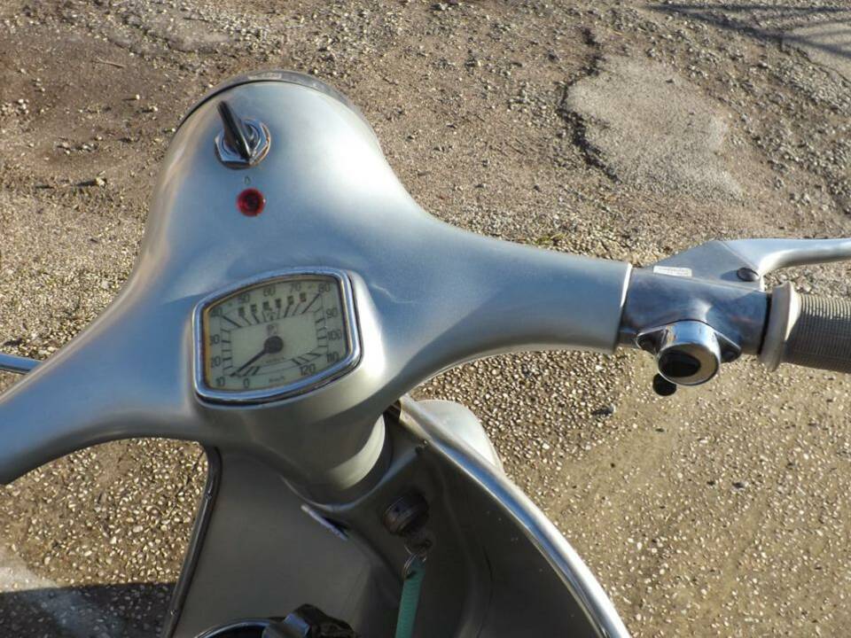 Immagine 13/35 di Piaggio Vespa 150 GS (1958)