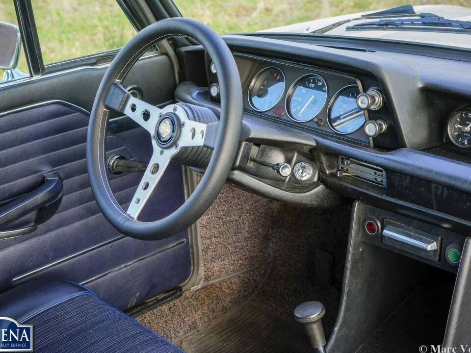 Bild 29/35 von BMW 2002 tii (1973)