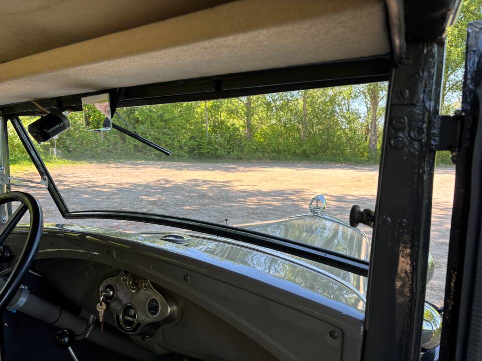 Image 27/28 of Ford Model A Tudor Sedan (1931)