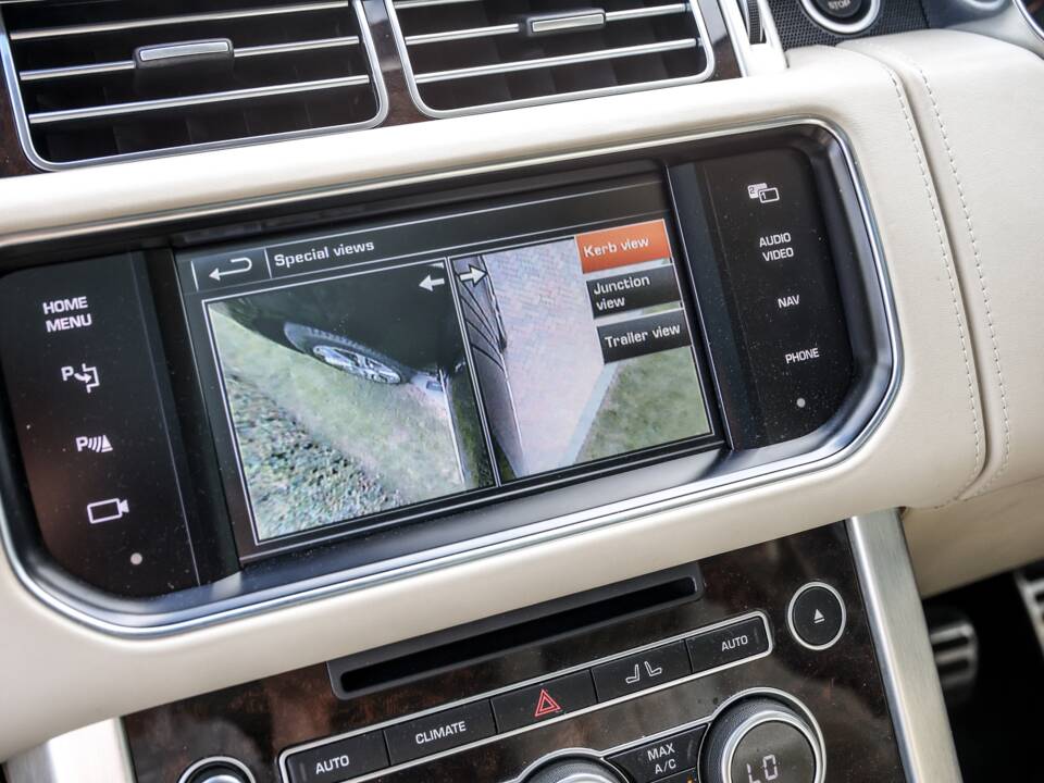 Imagen 28/49 de Land Rover Range Rover Sport SVR (2014)
