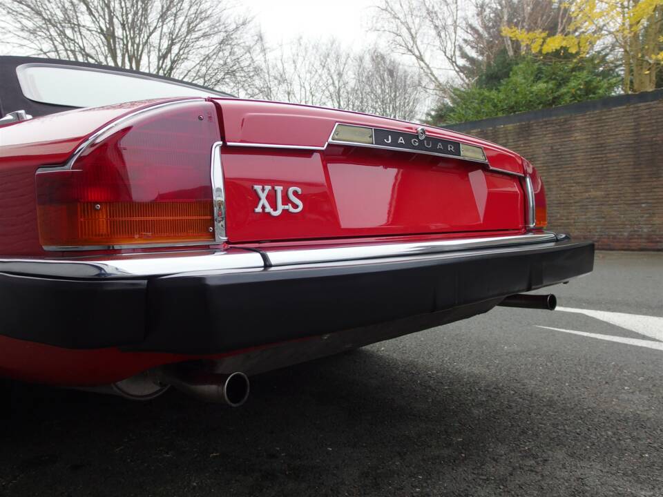 Image 16/99 de Jaguar XJS 5.3 V12 (1990)