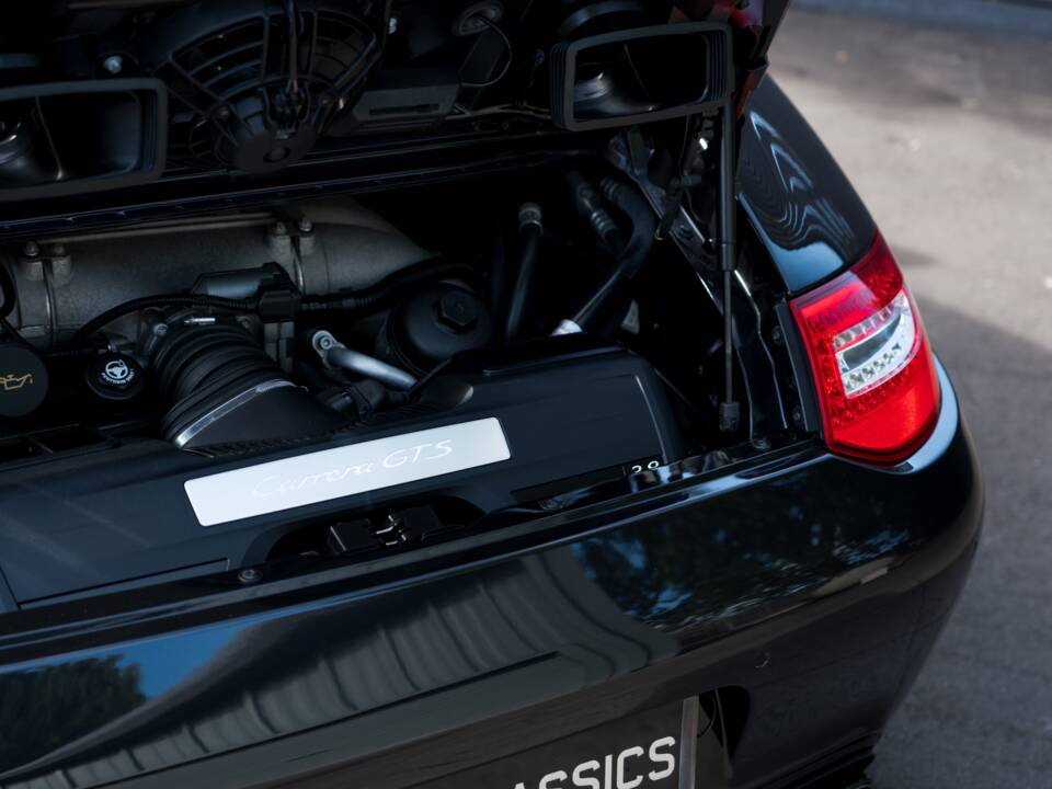 Image 8/50 de Porsche 911 Carrera GTS (2011)