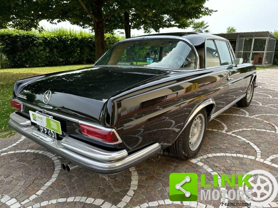 Imagen 8/10 de Mercedes-Benz 280 SE (1970)