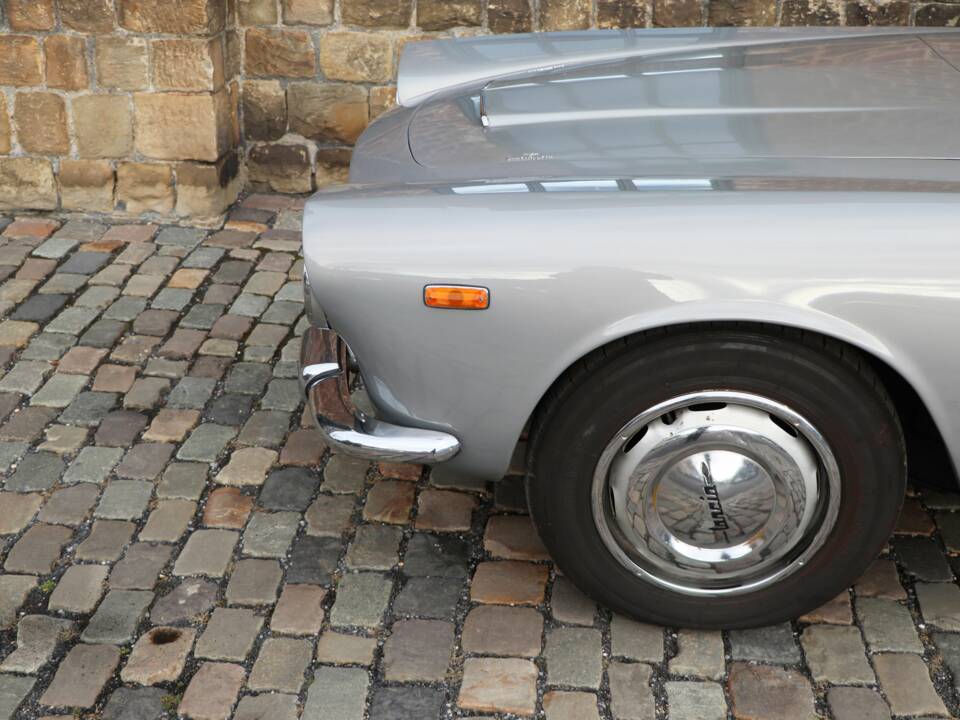 Image 13/51 of Lancia Flaminia GT Touring (1960)