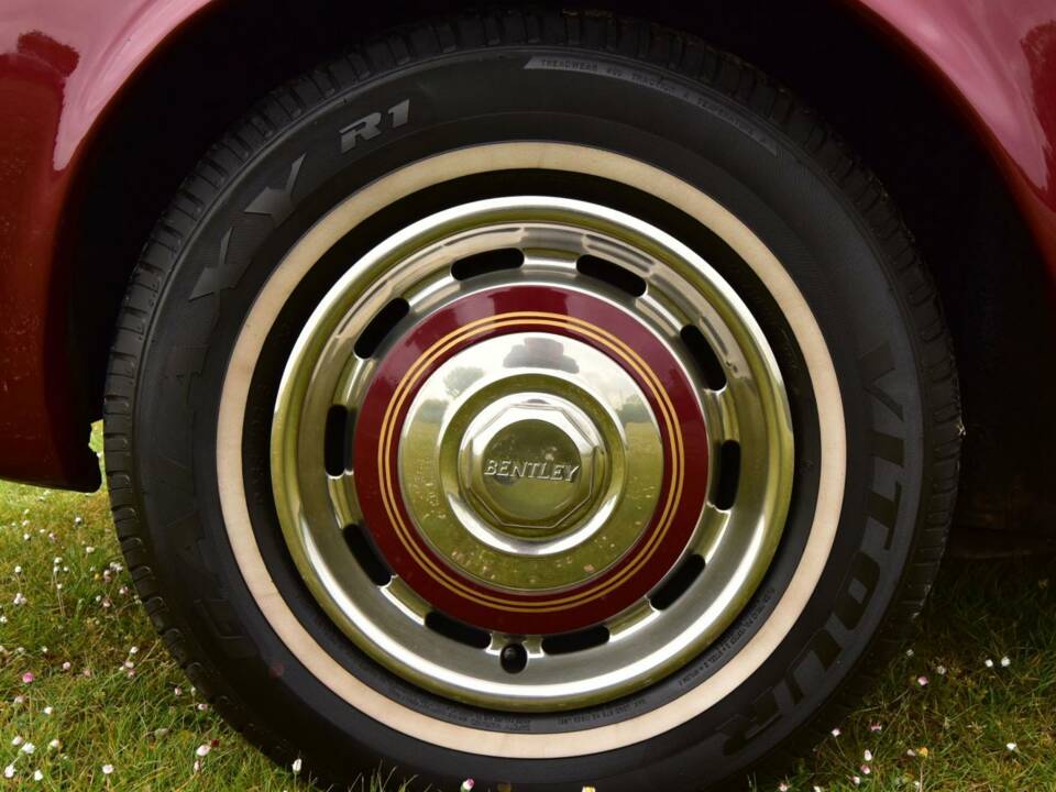 Bild 39/50 von Bentley T 1 (1970)