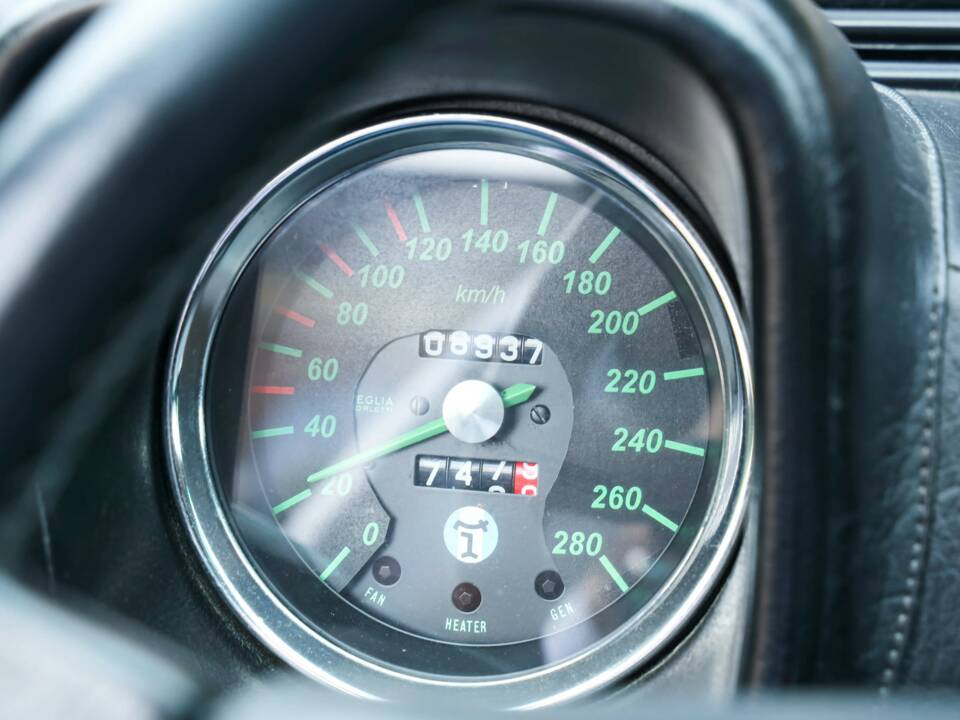 Image 9/50 of De Tomaso Pantera (1972)