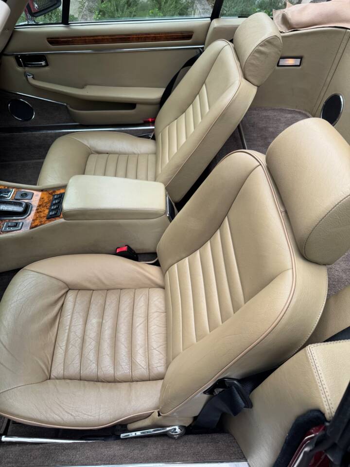 Bild 15/62 von Jaguar XJ-S Convertible (1988)