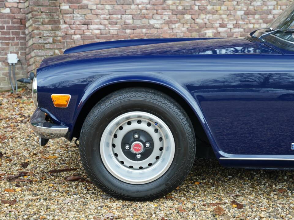 Bild 34/50 von Triumph TR 6 (1972)