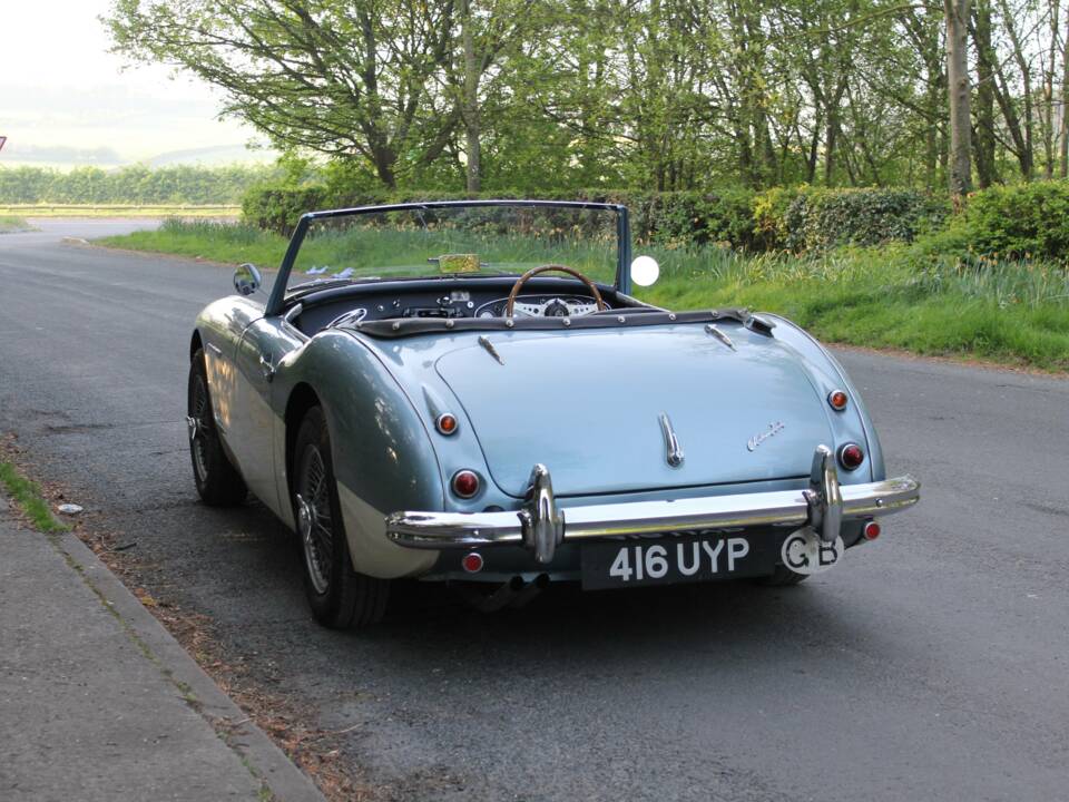 Bild 4/16 von Austin-Healey 100&#x2F;6 (BN4) (1958)