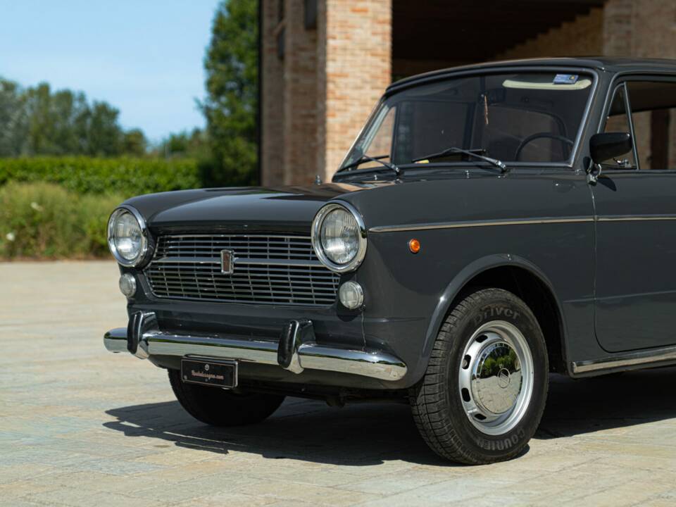 Image 17/49 of FIAT 1100 R (1966)