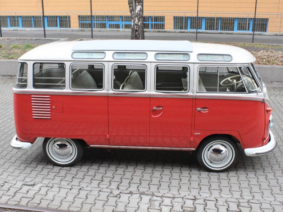 Immagine 5/34 di Volkswagen T1 Samba 1.2 (1961)