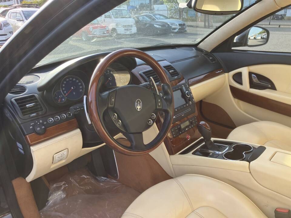 Image 9/46 of Maserati Quattroporte S 4.7 (2010)