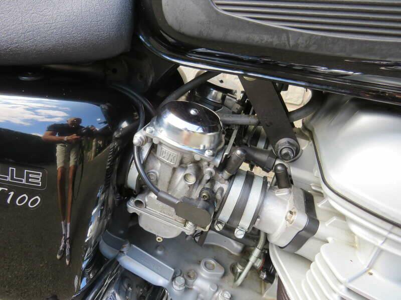 Image 23/39 of Triumph Bonneville T100 (2005)