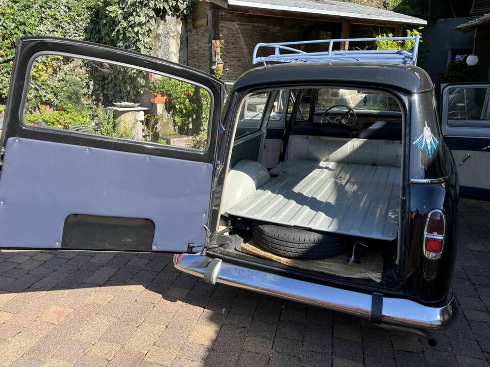Bild 7/8 von Peugeot 403 LD Familiare (1961)