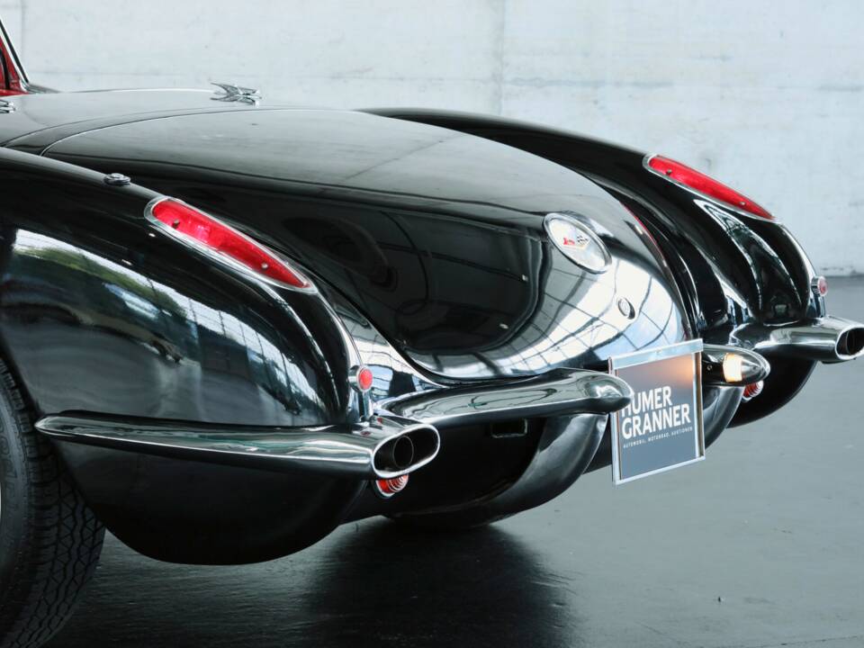 Image 24/50 de Chevrolet Corvette (1959)