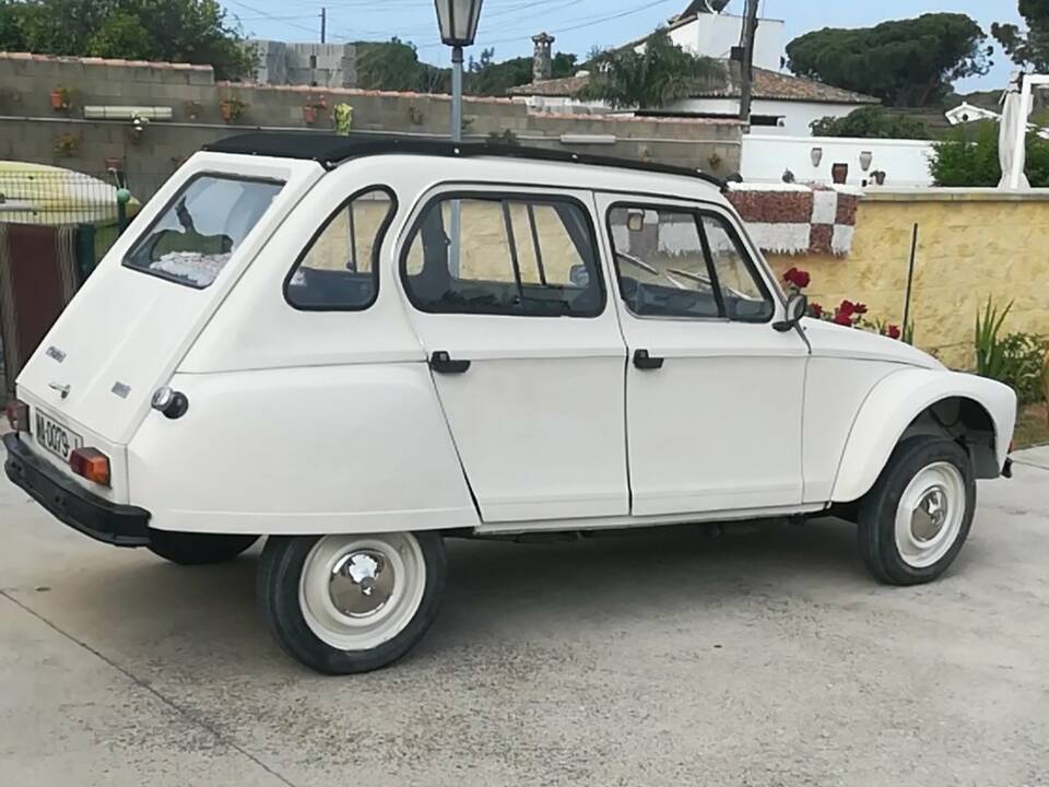 Bild 5/8 von Citroën Dyane 6 (1977)