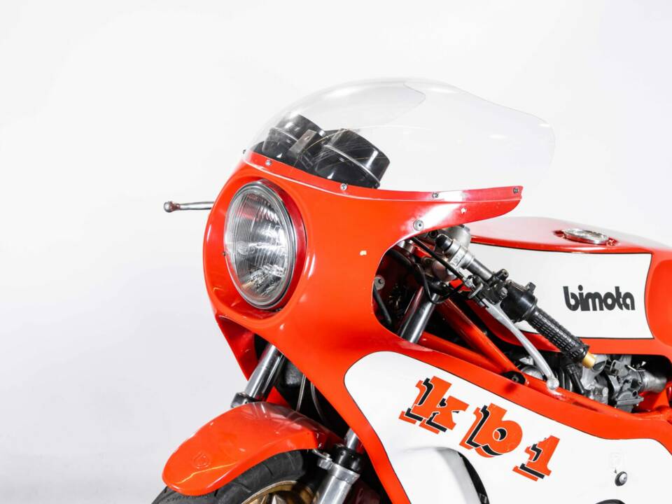Image 32/50 of Bimota KB 1 (1977)