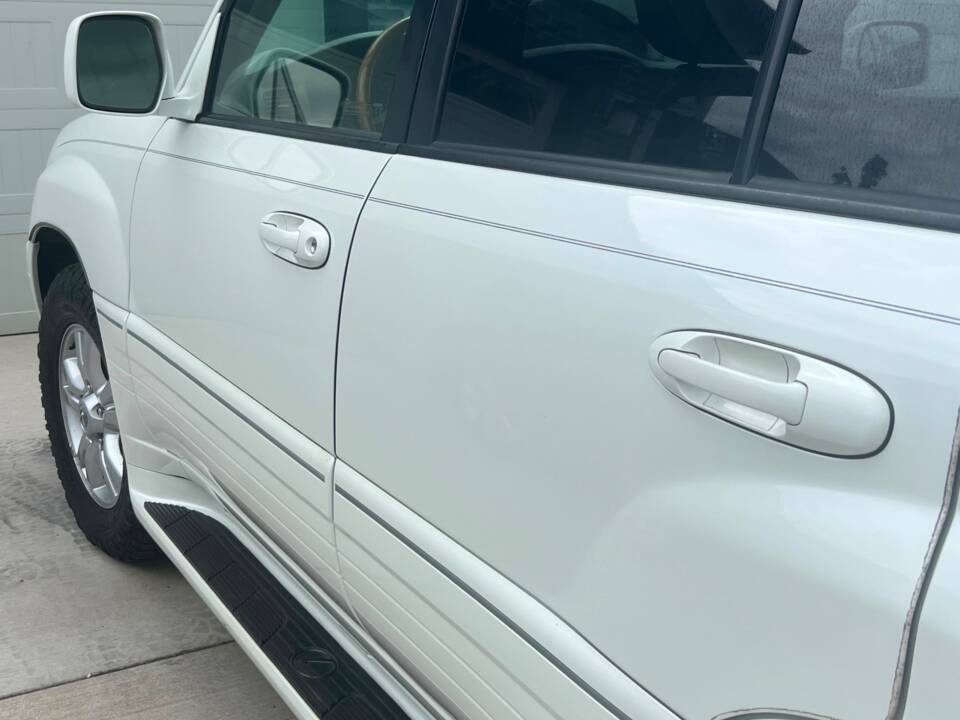 Imagen 10/30 de Lexus LX 470 (2005)