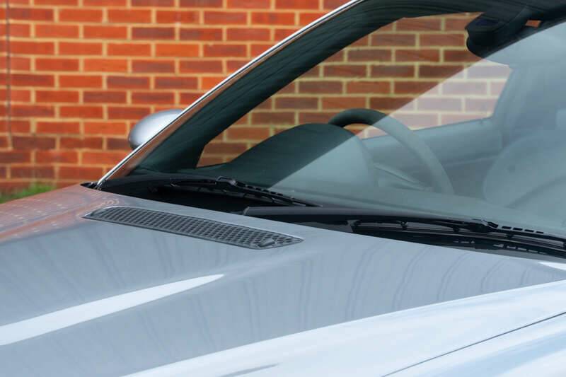 Image 37/50 of BMW M3 (2005)