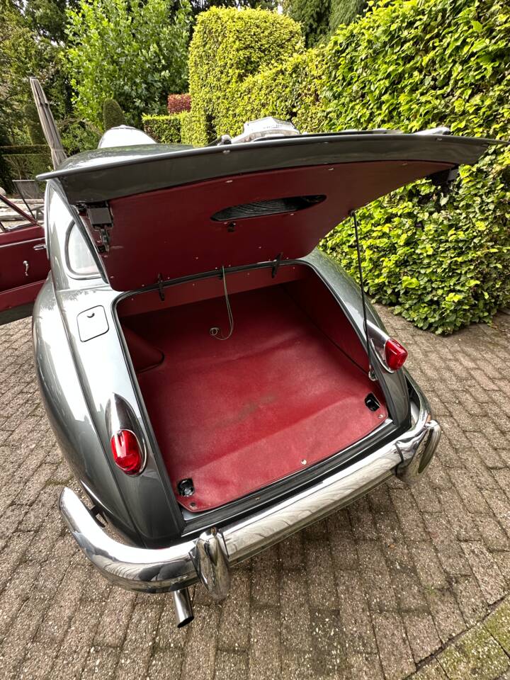 Bild 25/29 von Jaguar XK 150 FHC (1959)