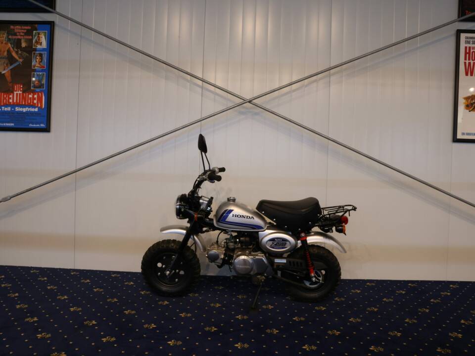 Bild 3/30 von Honda Z 50 Monkey (1900)