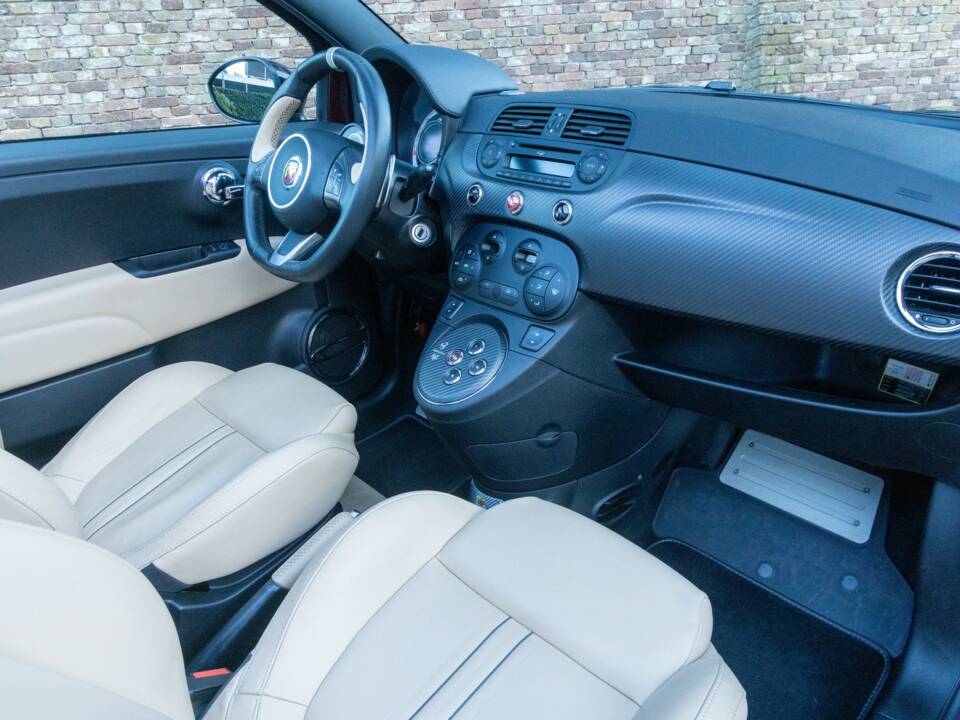 Afbeelding 43/50 van Abarth 695 "Edizione Maserati" (2013)