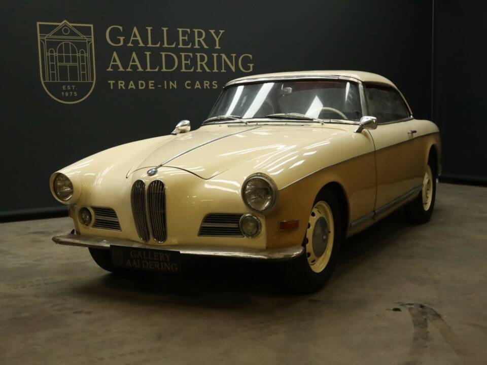 Immagine 20/50 di BMW 503 (1957)