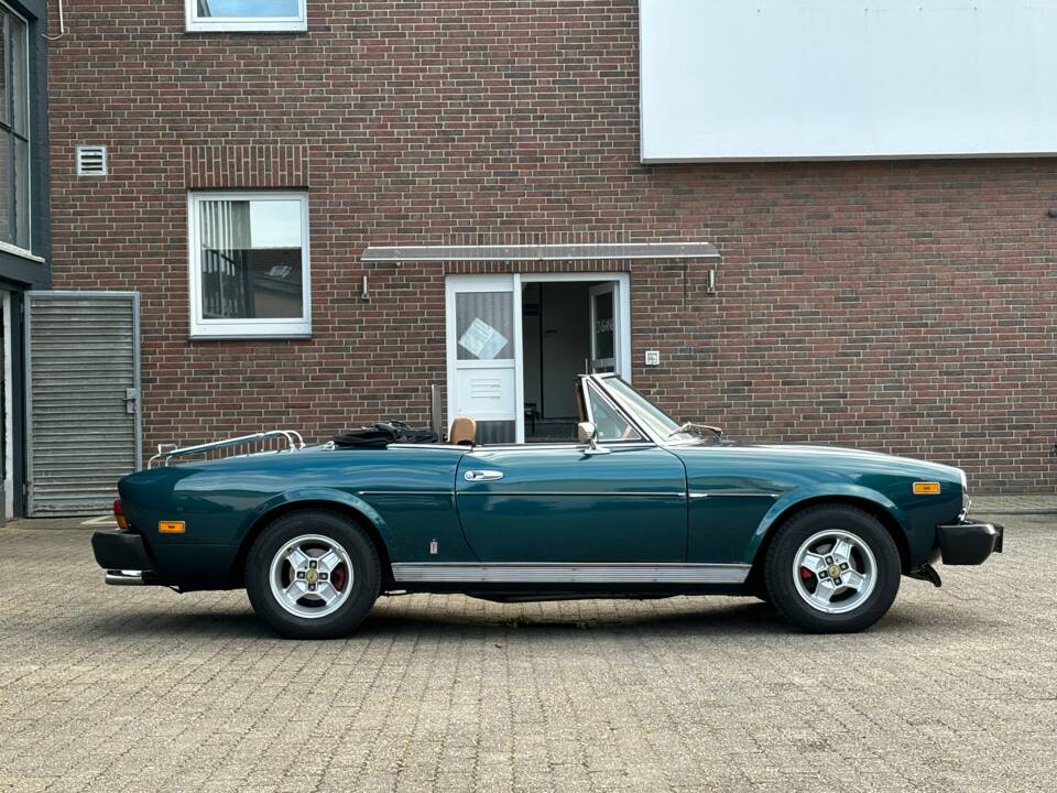 Imagen 5/37 de FIAT 124 Spider CS2 (1979)