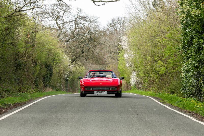 Afbeelding 19/49 van Ferrari 328 GTS (1989)