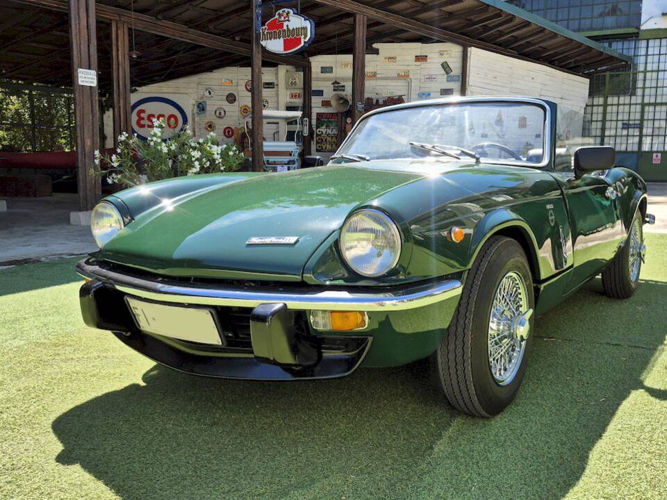 Image 6/62 of Triumph Spitfire Mk IV (1973)