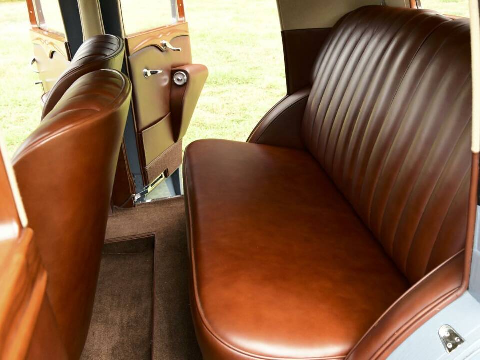 Image 34/50 of Rolls-Royce Phantom II Continental (1934)