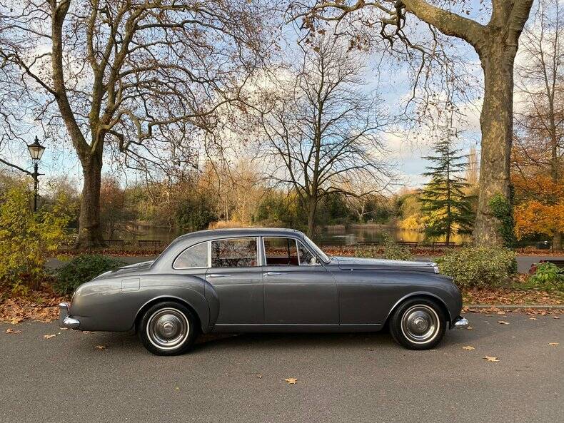 Image 43/50 de Bentley S 1 Continental (1958)