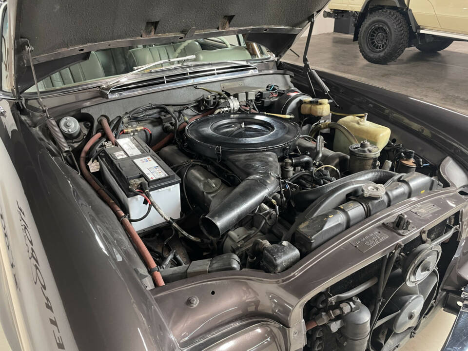 Image 28/28 of Mercedes-Benz 280 SE 3,5 (1970)