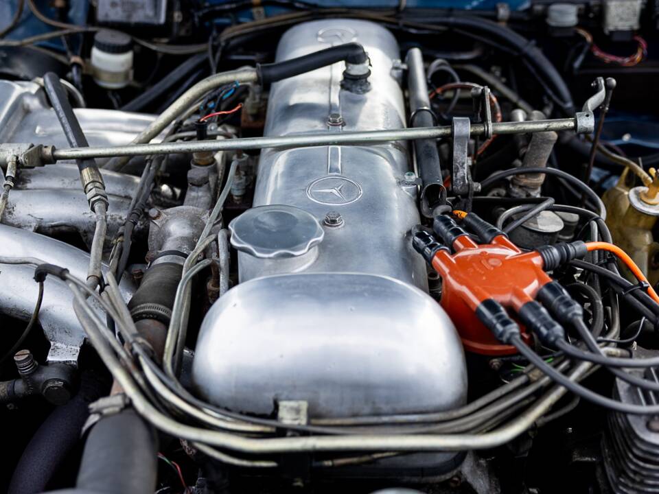 Bild 24/50 von Mercedes-Benz 300 SE (1965)
