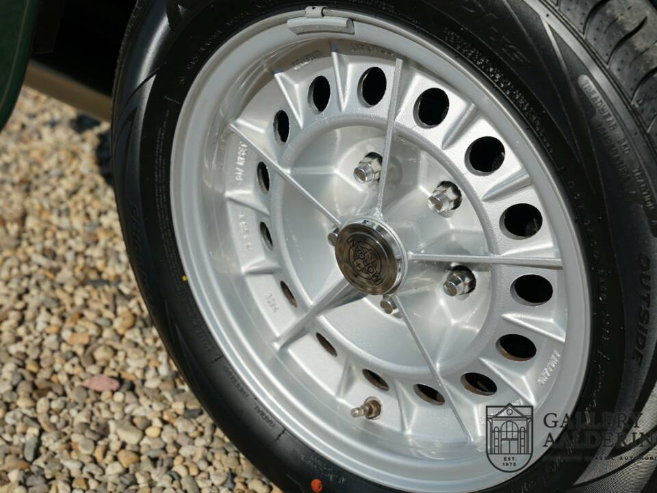 Bild 23/50 von Morgan Plus 8 (1991)