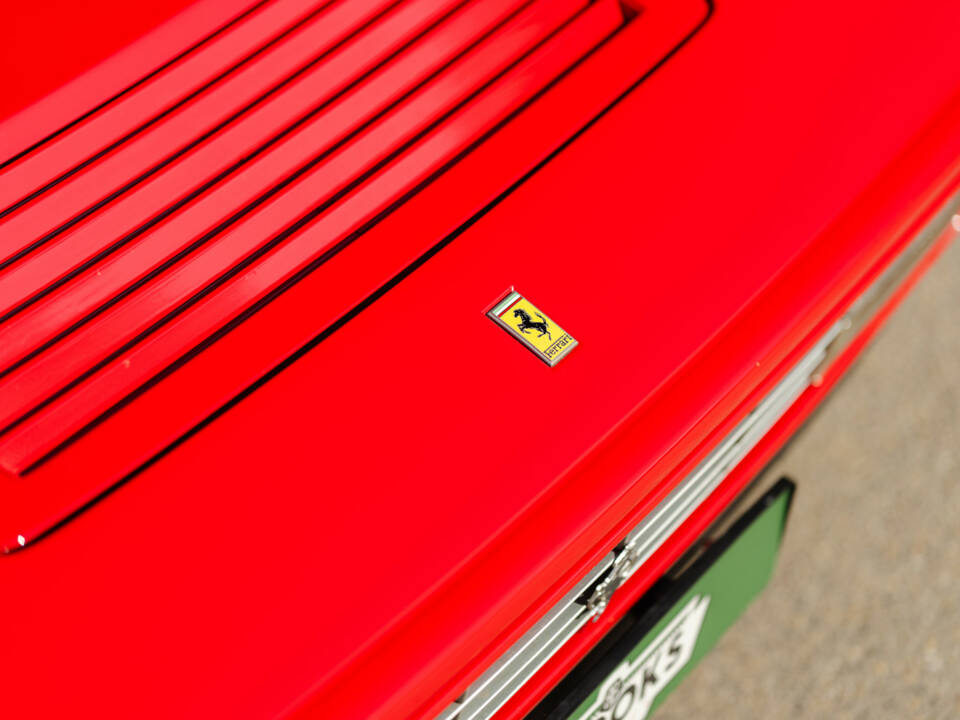 Image 30/38 of Ferrari 208 GTB Turbo (1987)