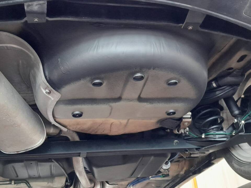 Bild 38/42 von Opel Tigra 1.4 (1997)