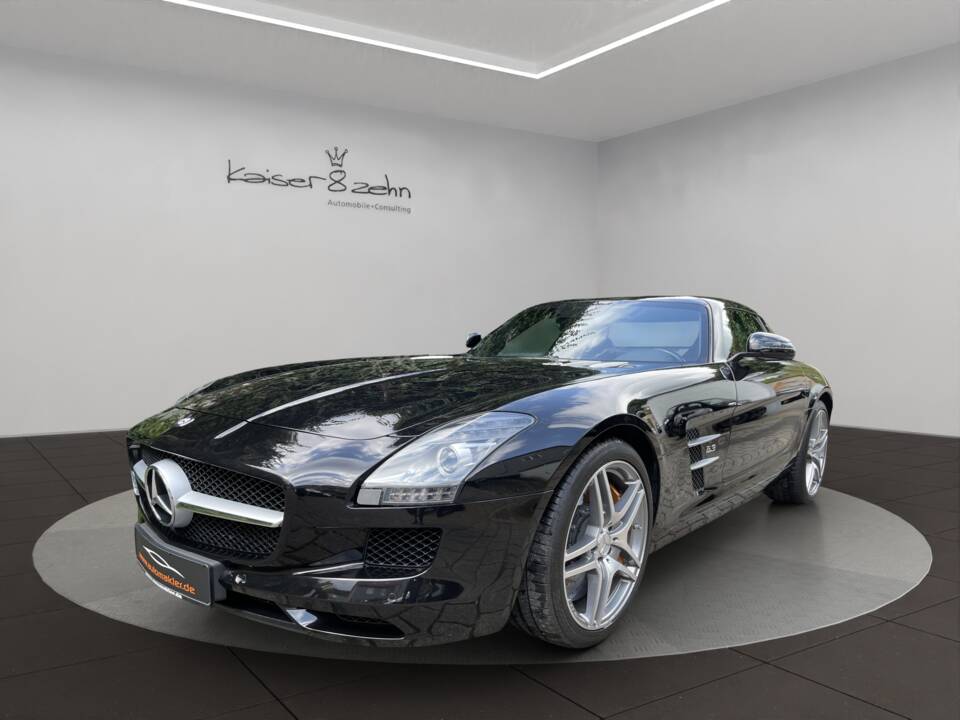 Image 1/16 of Mercedes-Benz SLS AMG (2011)