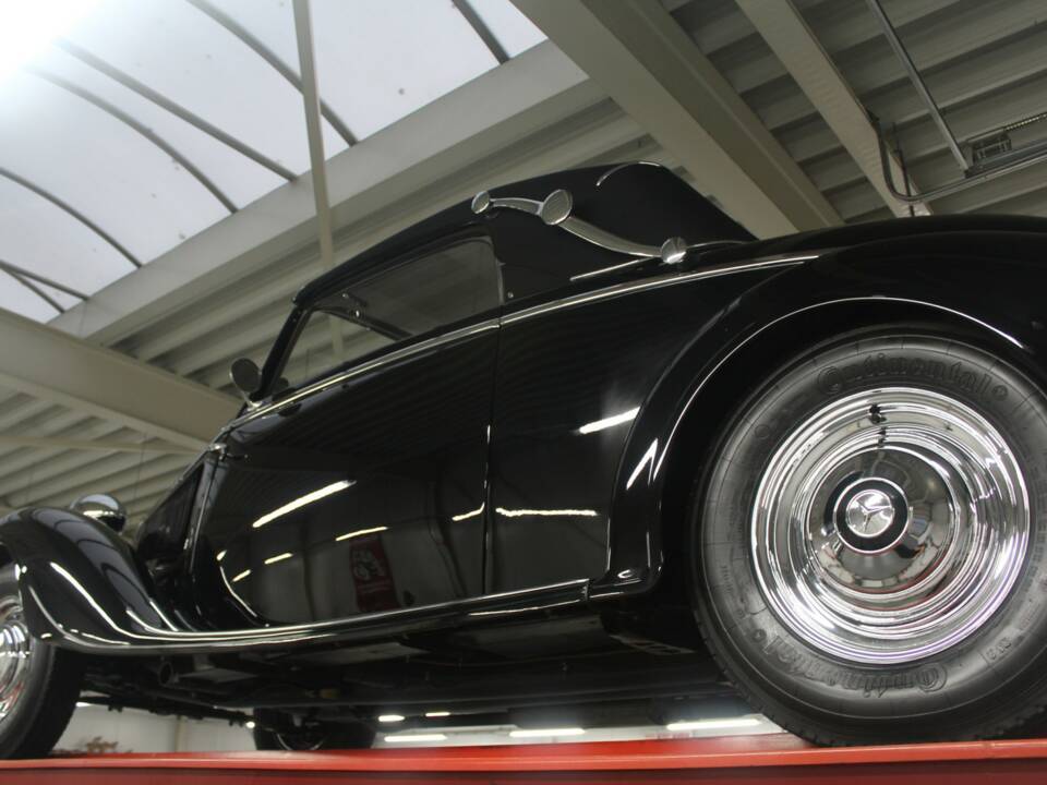 Bild 8/50 von Mercedes-Benz 230 Cabriolet A (1939)