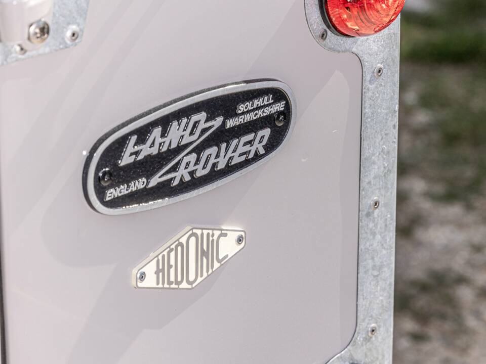 Bild 3/11 von Land Rover Defender 90 Td5 (2002)