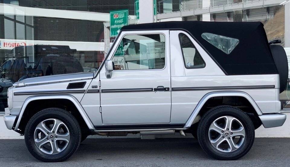 Image 4/16 of Mercedes-Benz G 400 CDI (SWB) (2001)