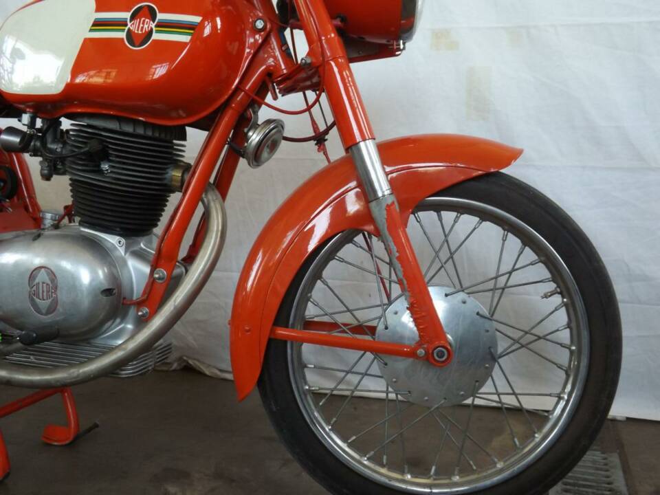 Image 25/50 de Gilera Giubileo 150 (1963)