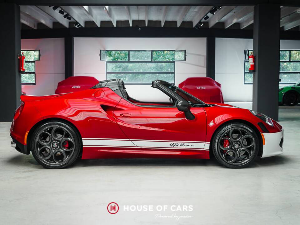 Image 5/25 of Alfa Romeo 4C Spider (2016)