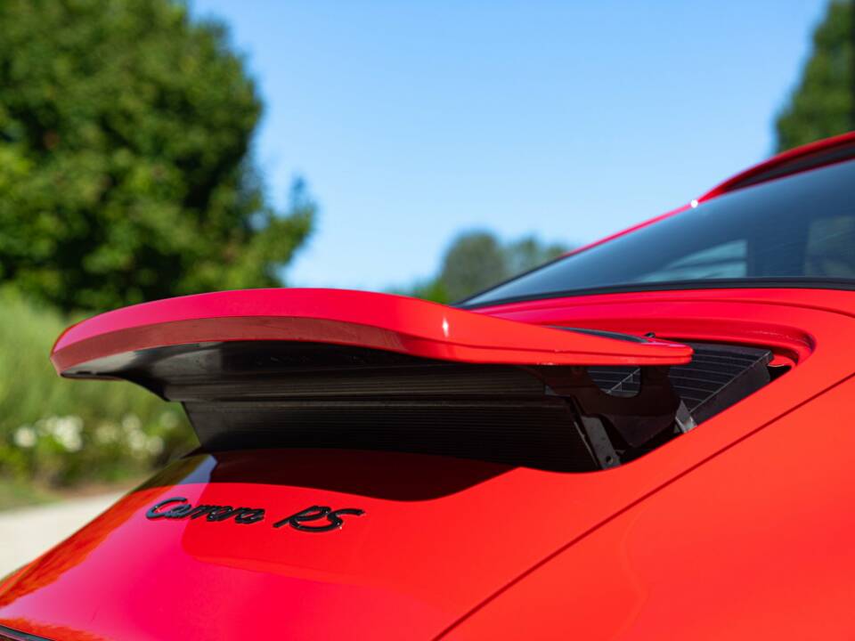 Image 15/50 de Porsche 911 Carrera RS (1991)