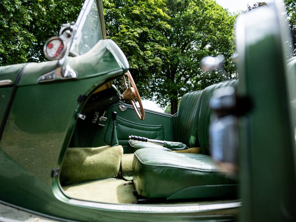 Immagine 47/50 di MG TF (1954)