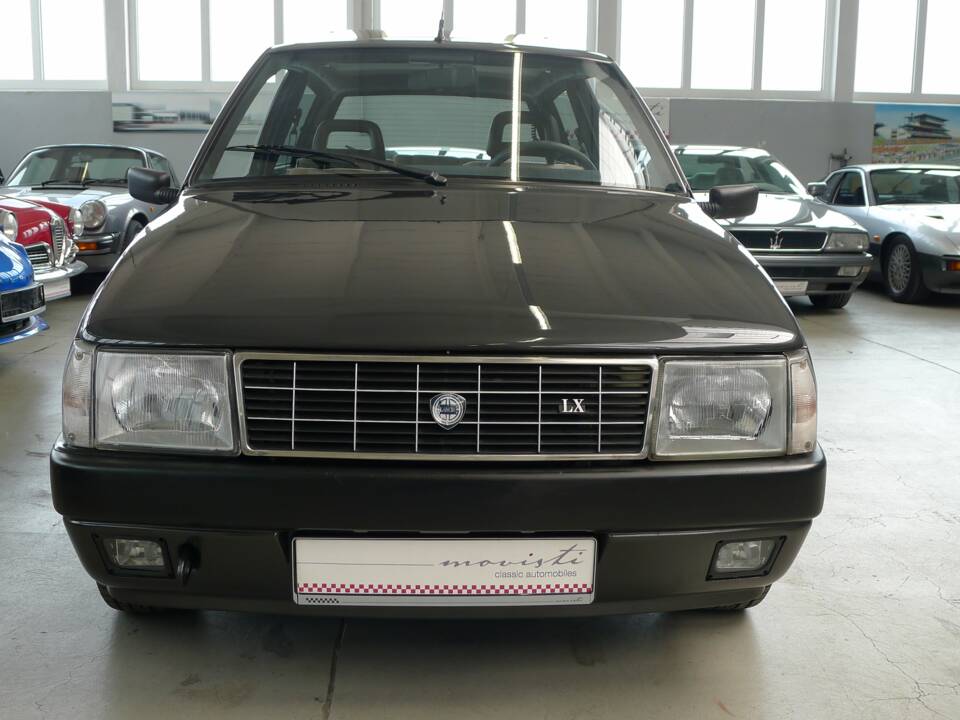 Image 26/47 of Lancia Y10 LX I.E. (1991)