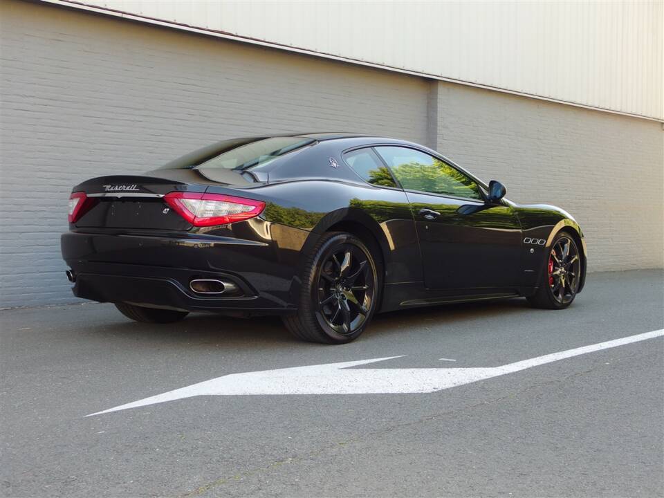 Bild 4/100 von Maserati GranTurismo S (2008)