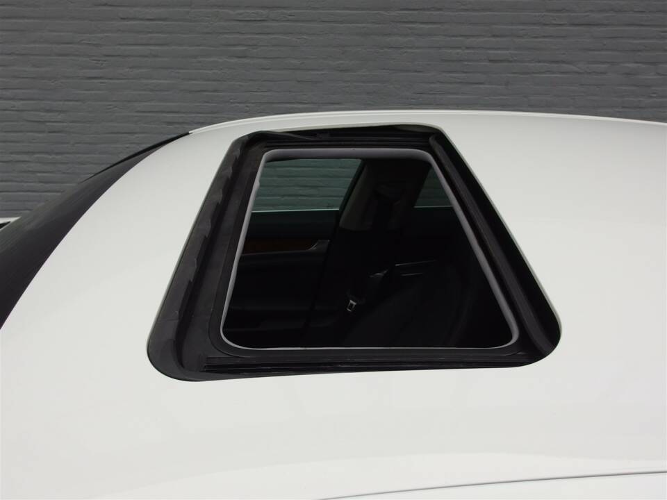 Image 45/98 of Porsche Panamera S (2010)