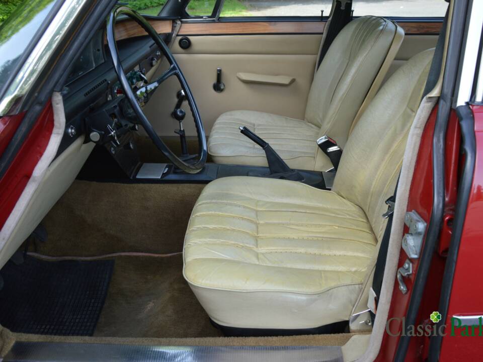 Image 9/50 of Rover 2000 TC (1976)