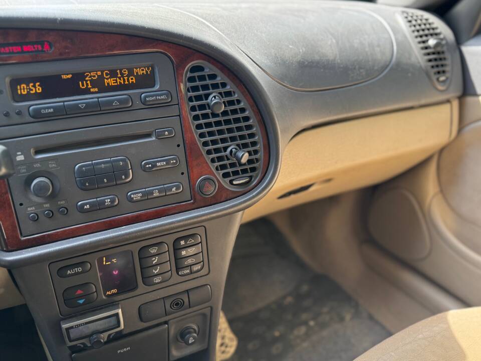 Image 13/23 of Saab 9-3 2.0 Turbo (2001)